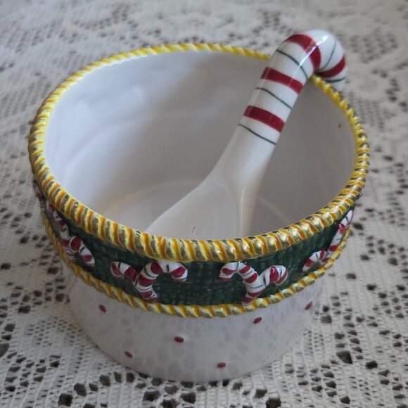 New in Box Nikko 2-pc. Christmas Dip Set Candy Cane Pattern - Picture 1 of 11